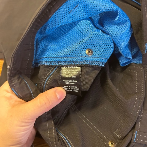 Kühl Convertible Hiking Pants, size 2 Reg. - Picture 9 of 10